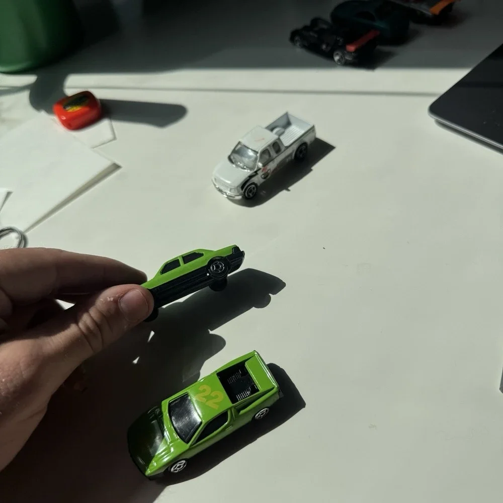 Hot Wheels Volkswagen Beetle Mixed Die Cast Toy Car Lot 4 Loose